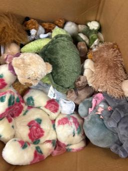 mixed lot of stuffed animals