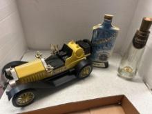 Jim Beam STUTZ bearcat decanter