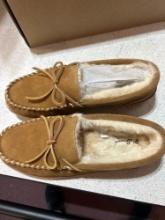 new myslippers size 10