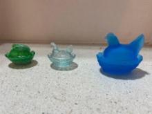 Glass hens and bunny on the nest