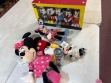 Mickey and Minnie mouse collectibles