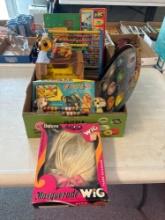 Vintage toy lot, Nice items