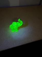 Fenton uranium glass elephant