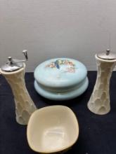 T And V LIMOGES covered box 8 inch diameter
