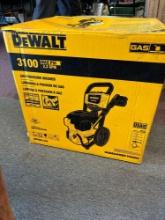 DeWalt 3100 max psi 2.3 GPM gas pressure washer