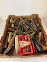 Lots of handtools 50 to 75 pieces