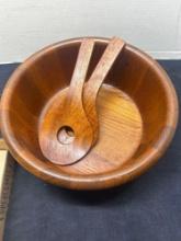 vintage teak salad bowl and salad utensils