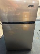 Magic Chef dorm refrigerator
