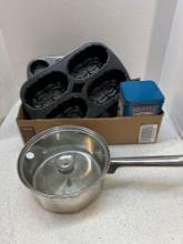 Bakeware and cookware