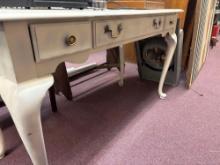 Hall, foyer, or sofa table