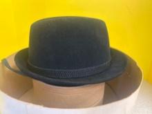 vintage mens Cavanagh felt hat with hat box size 7.25 from Halle Bros, Co. Cleveland