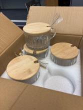 glass beverage/soup cups with lids and spoons