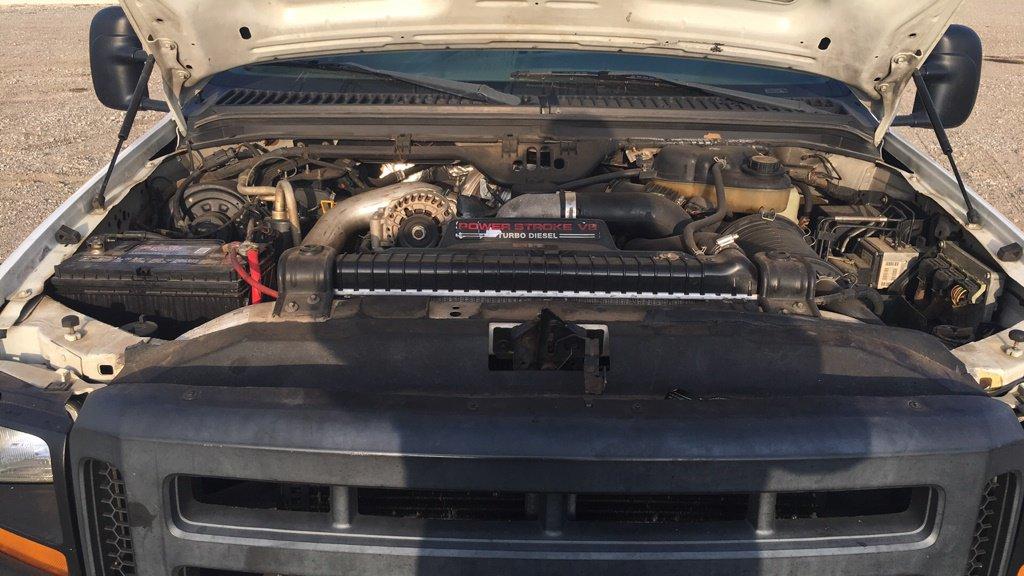 2006 FORD F350 DRW FLATBED;