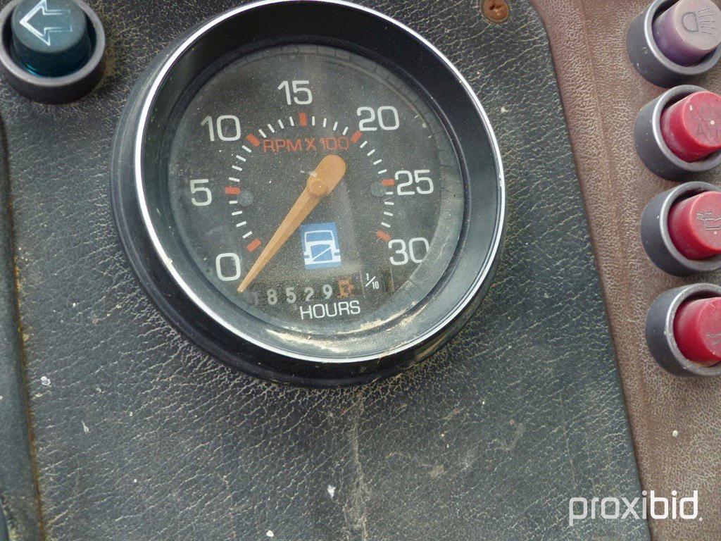 1991 WHGM WCS T/A DUMP TRUCK;