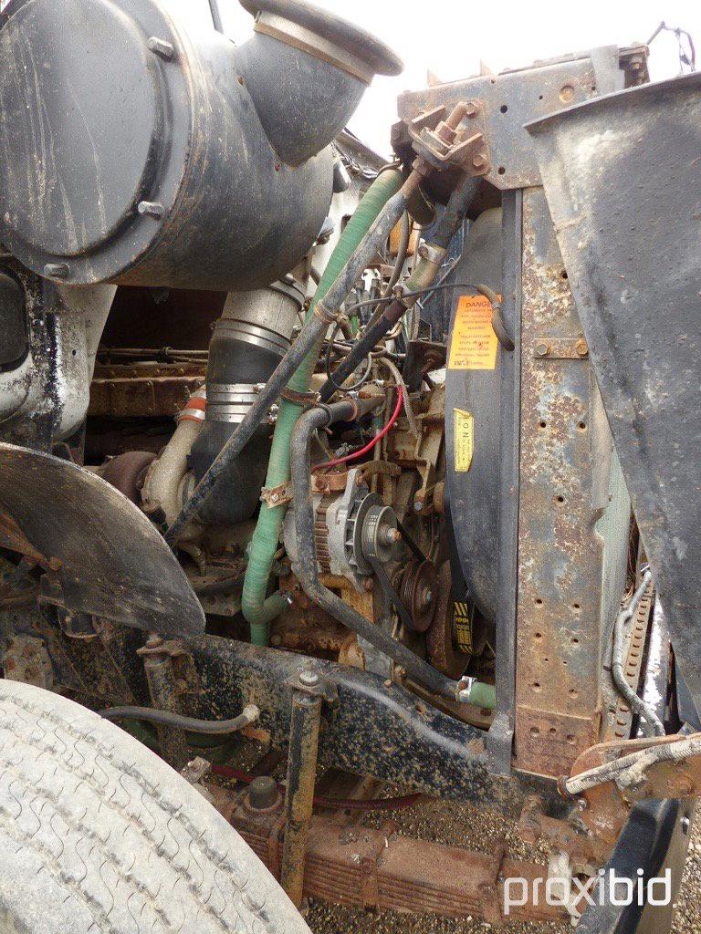 1991 WHGM WCS T/A DUMP TRUCK;