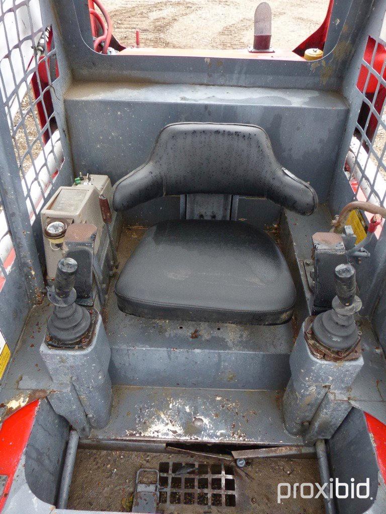 TAKEUCHI TL26 SKID STEER;