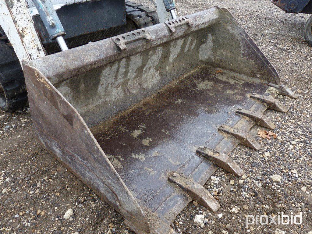TAKEUCHI TL26 SKID STEER;