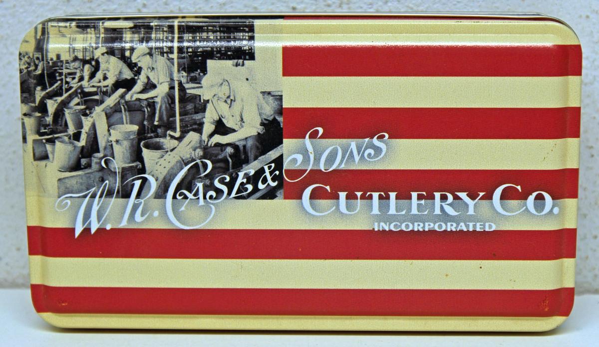 Case XX 6207 SS 2 Blade Pocket Knife in Collector Tin