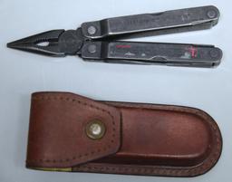 Leatherman Super Tool Multi-Tool with Leather Sheath