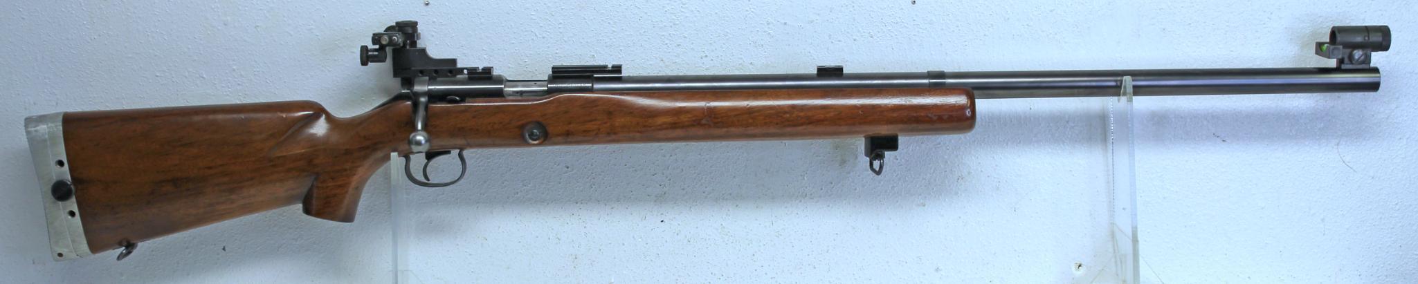 Winchester Model 52C .22 LR Bull Barrel Target Bolt Action Rifle w/Accessories... 28" Heavy Bull