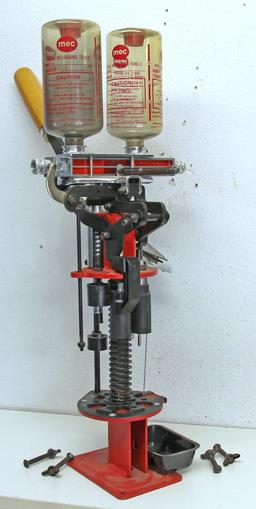 MEC Model 650 20 Ga. Shotgun Shell Reloader with Original Box...