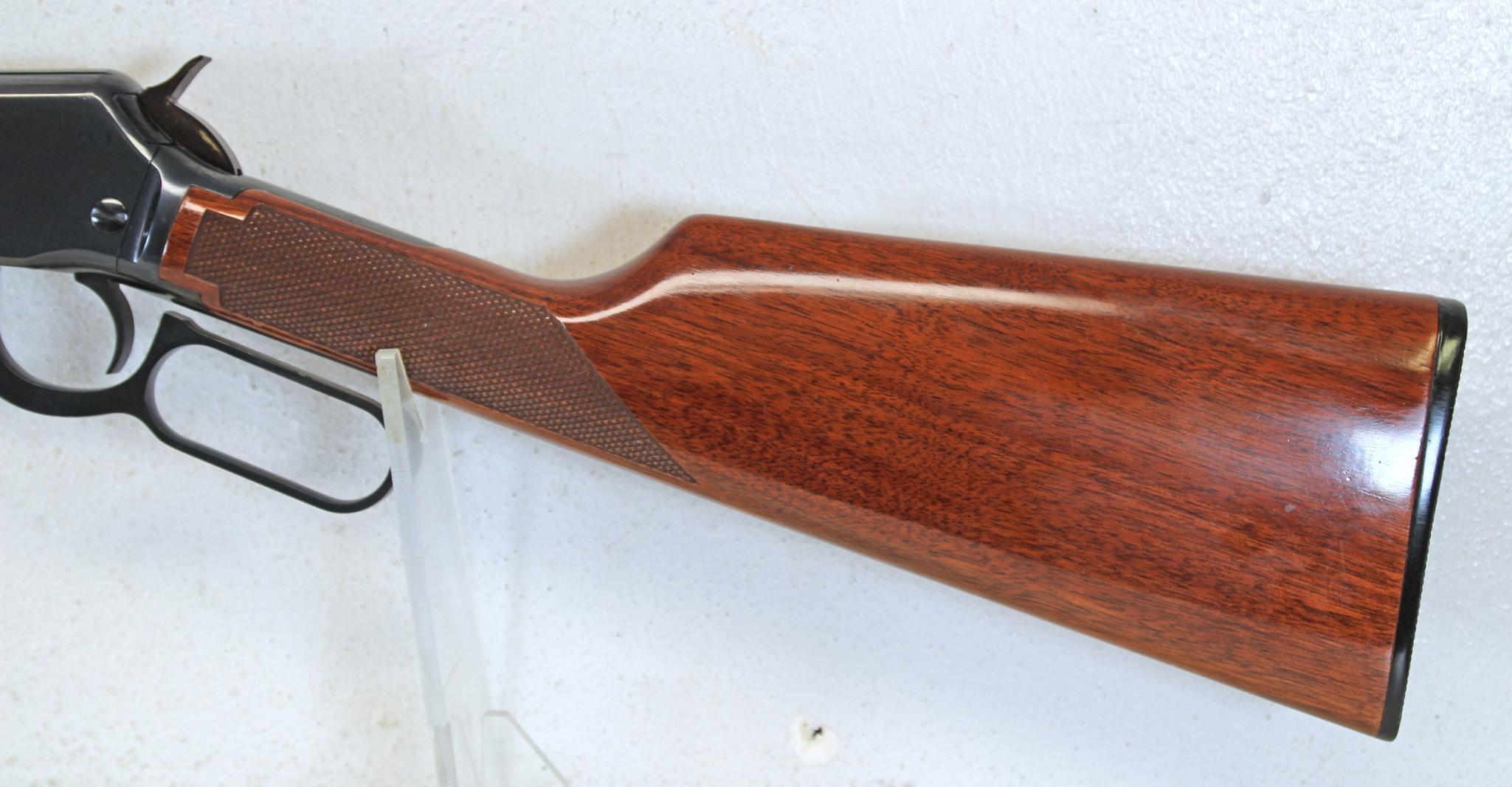 Winchester Model 9422 XTR .22 S,L,LR Lever Action Rifle SN#F367544...