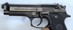 Beretta M9 Commercial US 9 mm Semi-Auto Pistol Like New in Hard Case... 3 Extra Clips (4 Total)...