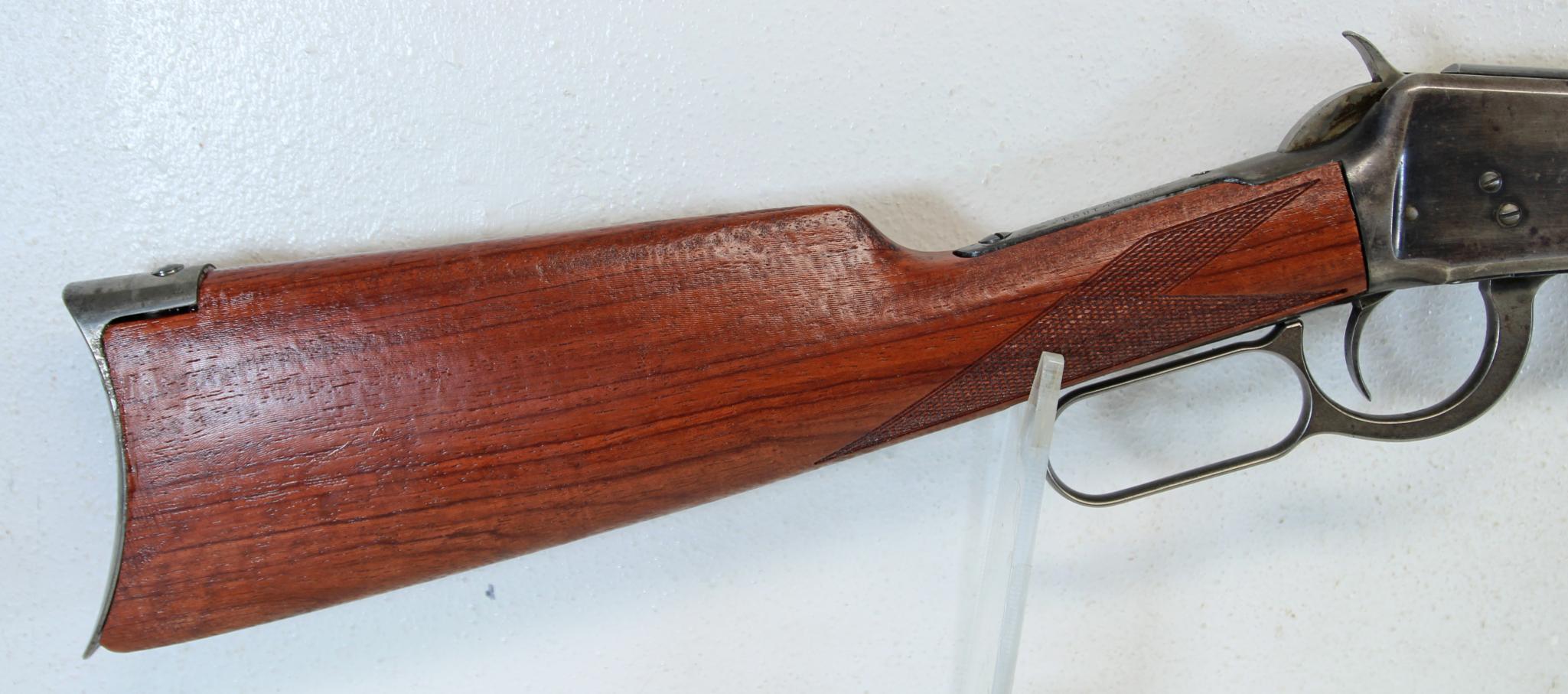 Winchester Model 1894 .38-55 Lever Action Rifle 26" Octagon Barrel... Button Magazine... Checkered W