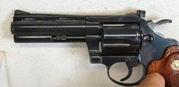 Colt Diamondback .38 Special Double Action Revolver 4" VR...Barrel... Very Lightly Used... SN#R08777