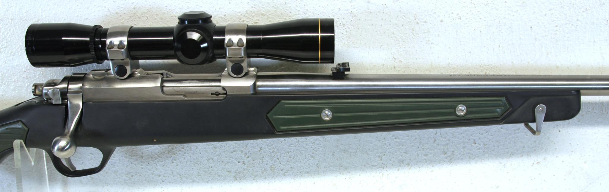 Ruger Model 77/22 .22 LR Paddlestock Bolt Action Rifle w/Leupold 4X RS Special Scope Original Box...