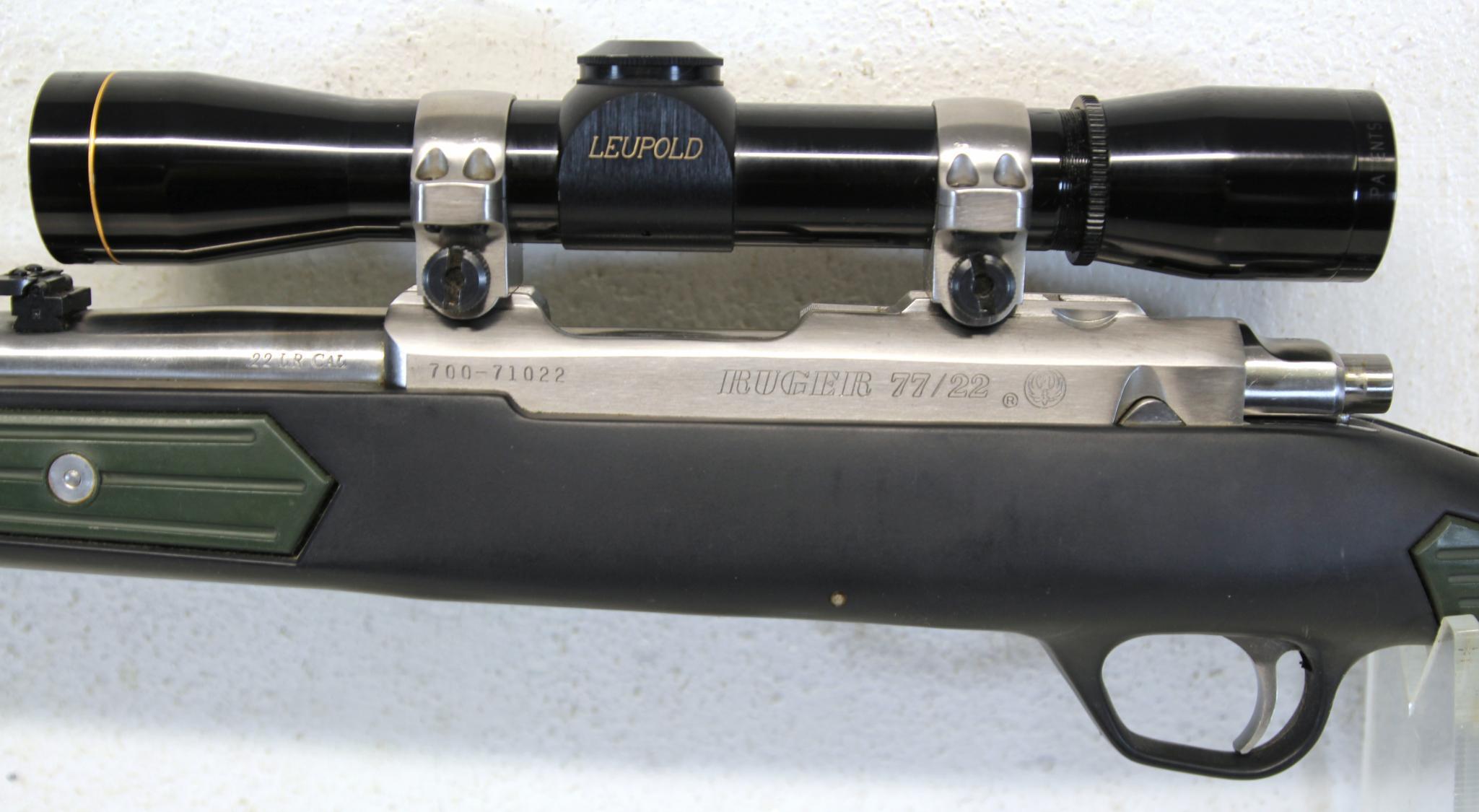 Ruger Model 77/22 .22 LR Paddlestock Bolt Action Rifle w/Leupold 4X RS Special Scope Original Box...