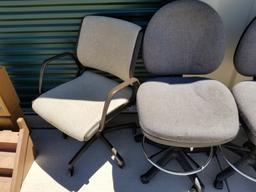 Lot Of 6 Rolling Office Chairs