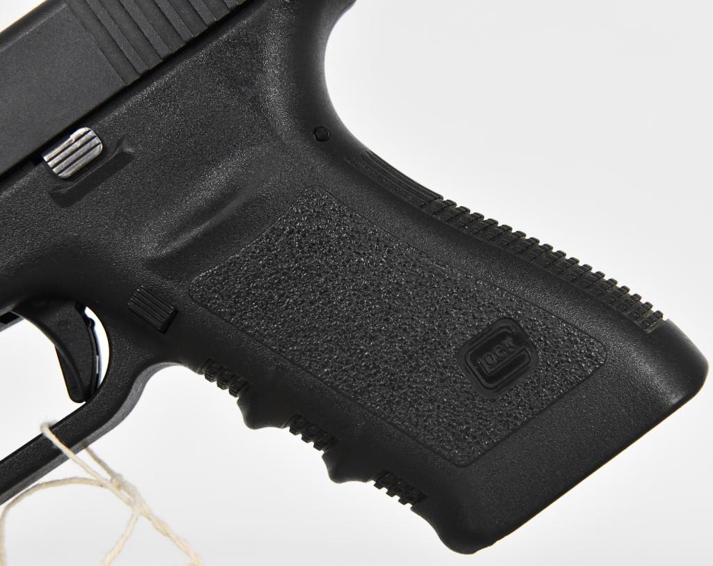 Glock 21 Gen 3 Semi Auto .45 ACP Pistol