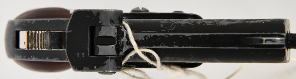 Davis Industries DM-22 Magnum Derringer Pistol