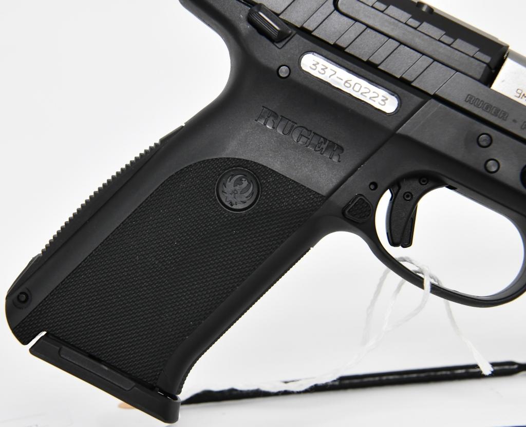NEW Ruger SR9E Pistol 9MM 4" Barrel 3-Dot Sights