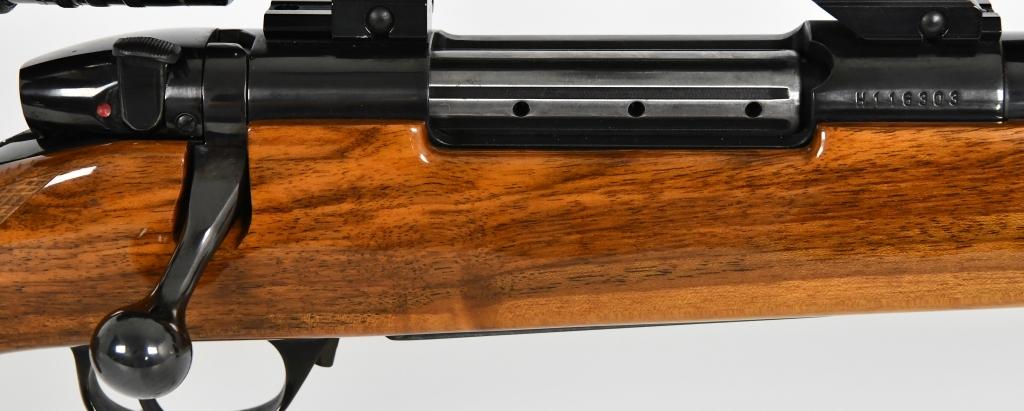 Weatherby Mark V .300 Weatherby Magnum W/ Scope