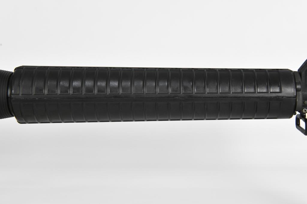 NEW Bushmaster XM15-E2S Semi Auto AR-15 5.56