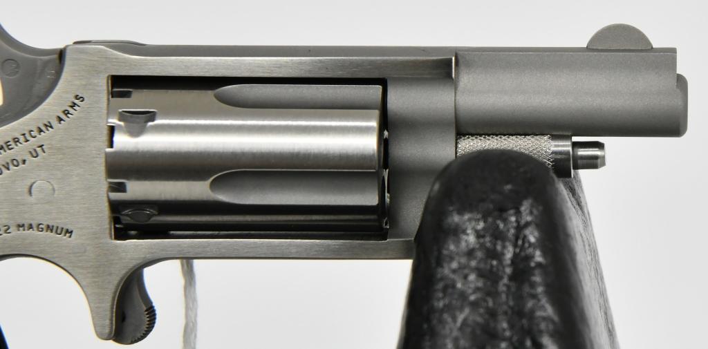 NAA Mini Revolver .22 Magnum 1.6" Barrel