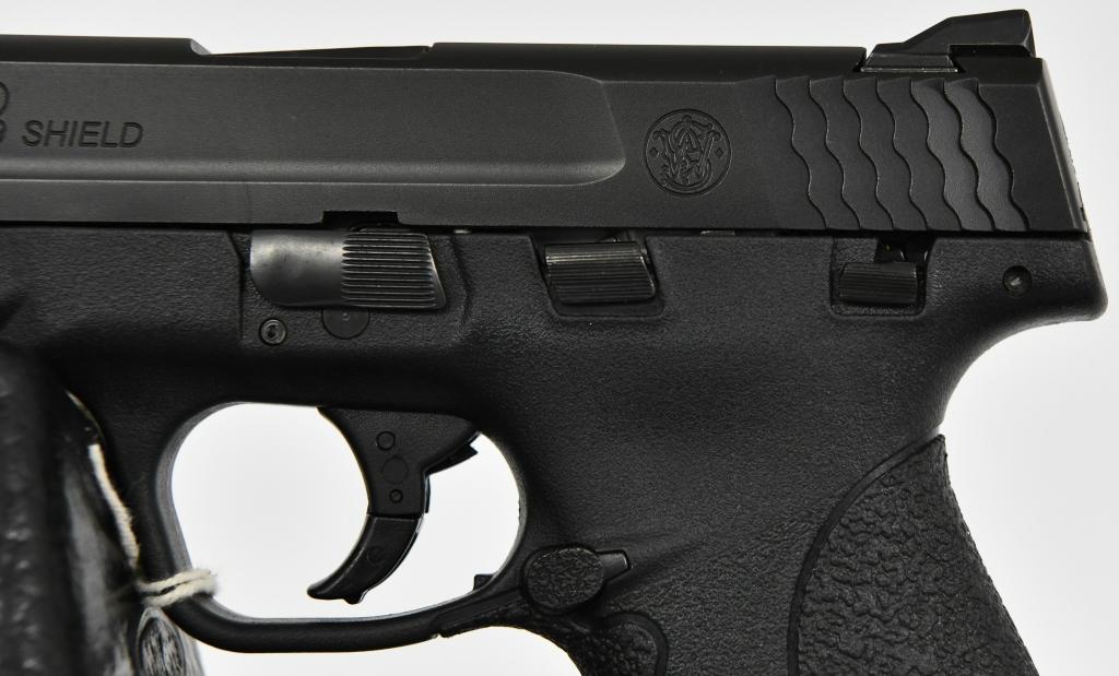 Smith & Wesson M&P Shield 9 Semi Auto Pistol