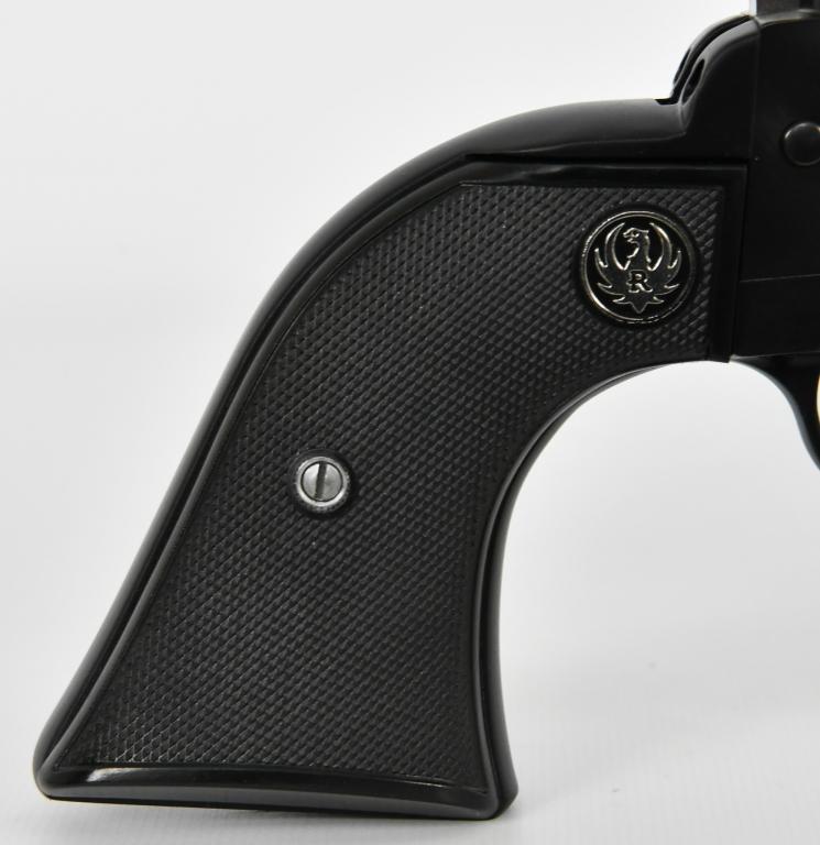 NEW Ruger Single Six Revolver .17 HMR 6 1/2"