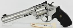 Smith & Wesson Model 629-5 Classic .44 Magnum