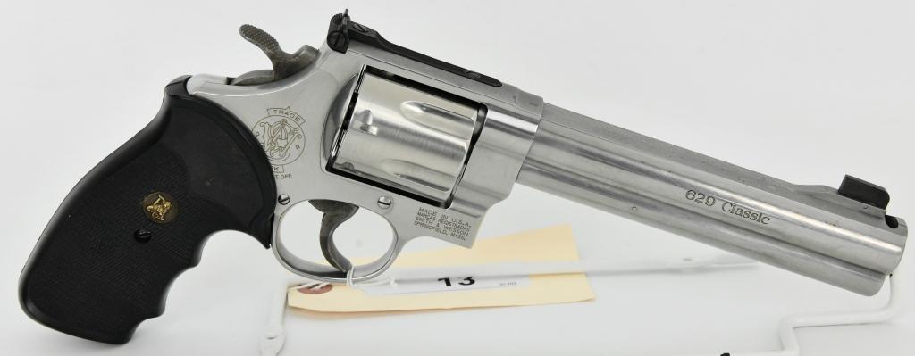 Smith & Wesson Model 629-5 Classic .44 Magnum