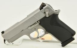 Smith & Wesson Model 4516-1 Semi Auto Pistol .45