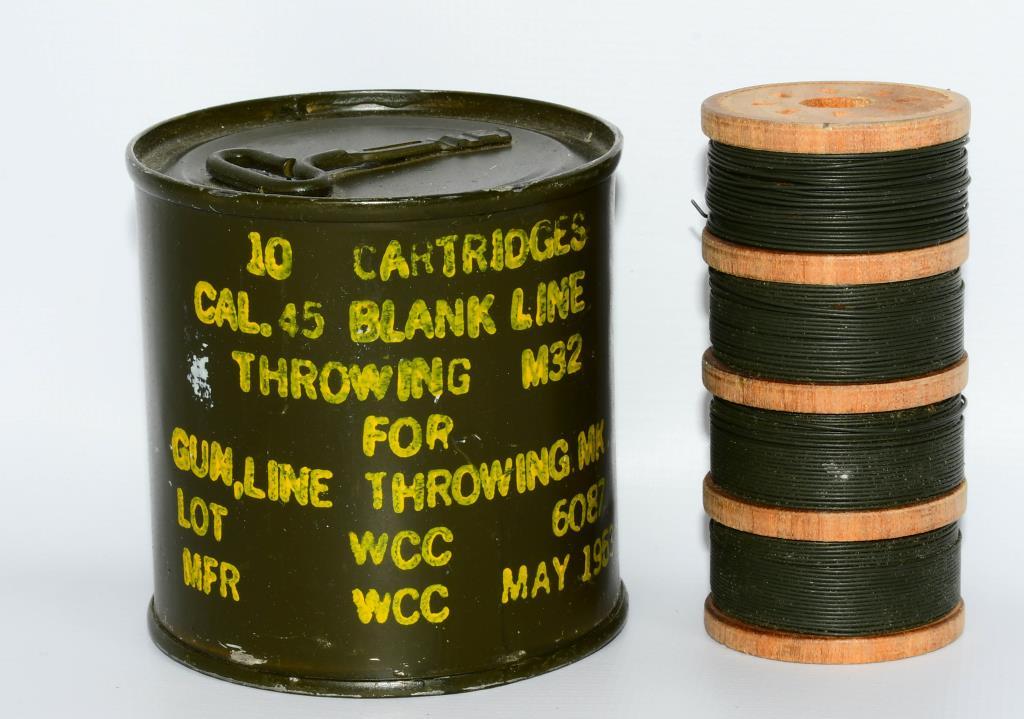 USGI Military Gunline can sealed & wire & Mag pouc