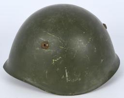 Italian Steel Helmet M33/47 appears first model