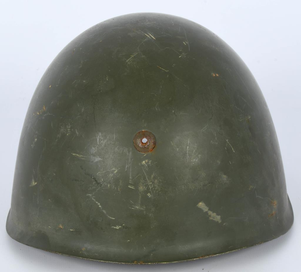 Italian Steel Helmet M33/47 appears first model