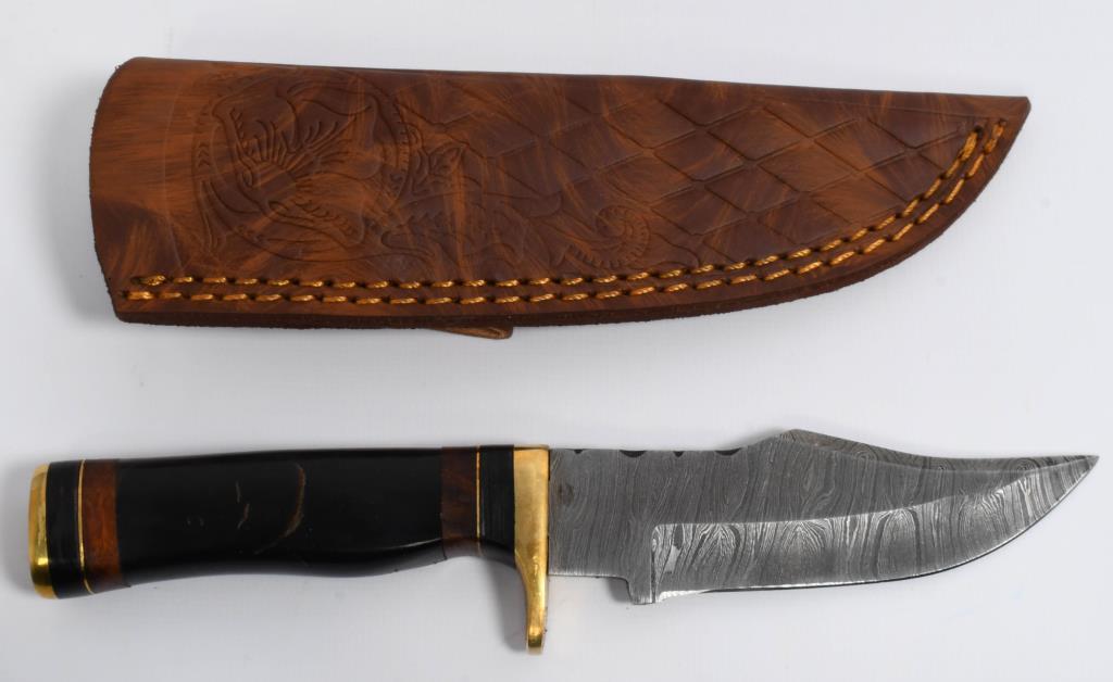 Hand Made Damascus Fixed Blade Knife W/ Sheath