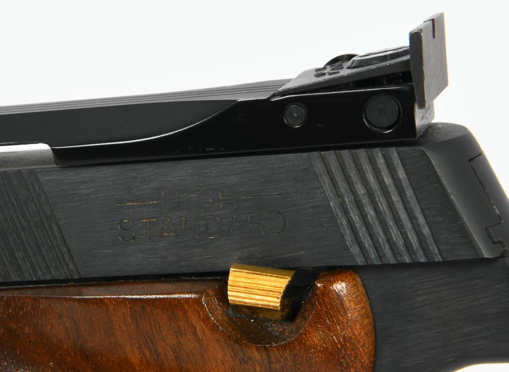 High Standard Victor Semi Auto Target Pistol .22