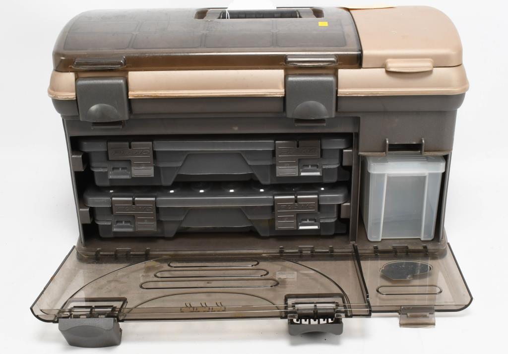Plano Guide Series 777 Fishing Tackle box & Access