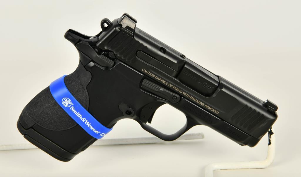 Smith & Wesson CSX Range Bundle 9x19mm Pistol